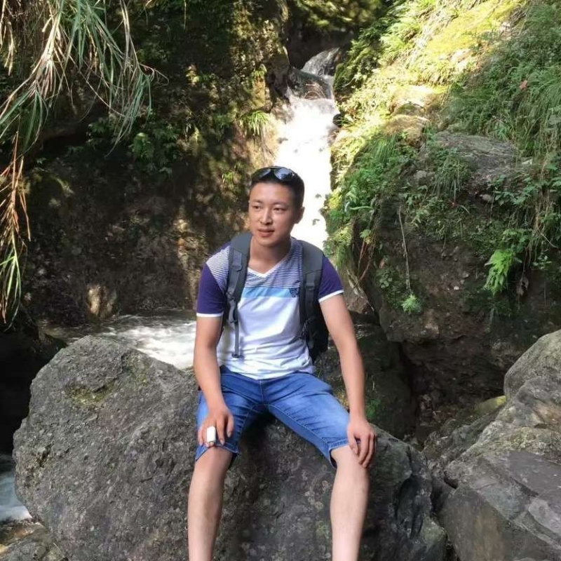 人杰地也灵的第一张照片--荆州相亲服务中心