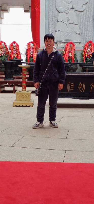 单身的小草的第一张照片--荆州相亲服务中心