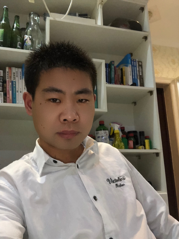 取经年的第一张照片--荆州相亲服务中心