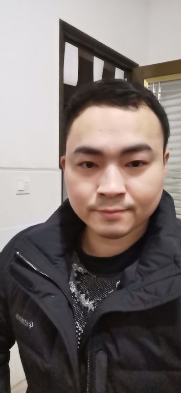 老实人的第一张照片--荆州相亲服务中心