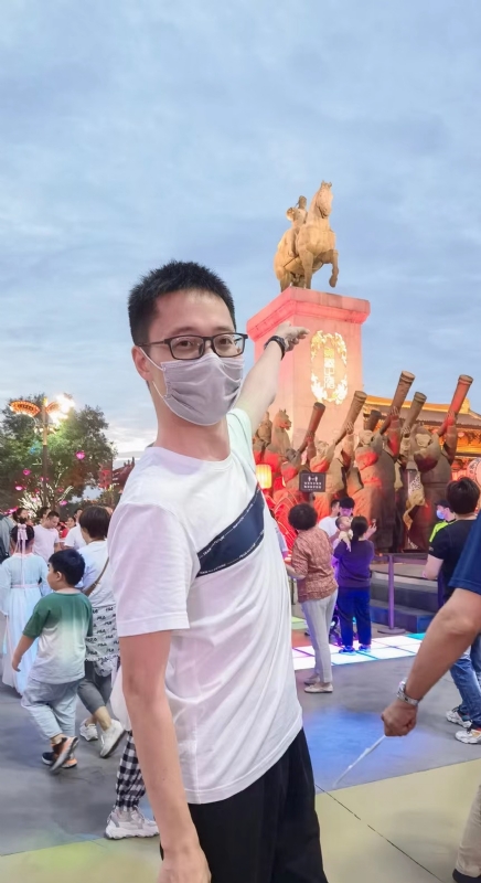 一休哥的第二张照片--荆州相亲服务中心