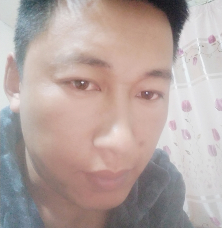 龙玉石缘的第一张照片--荆州相亲服务中心