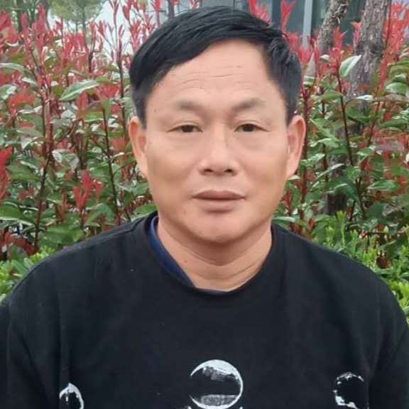 老黄牛的第一张照片--荆州相亲服务中心