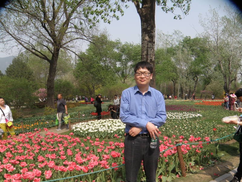 高健的第一张照片--荆州相亲服务中心