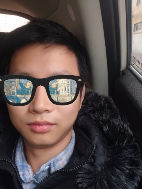 请问揉揉头的第一张照片--荆州相亲服务中心