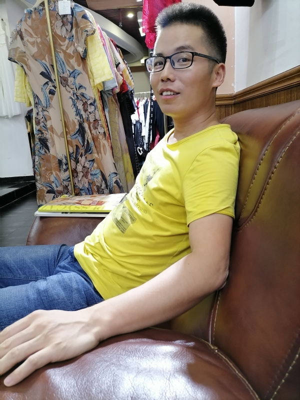 汪顺鹏的第二张照片--荆州相亲服务中心