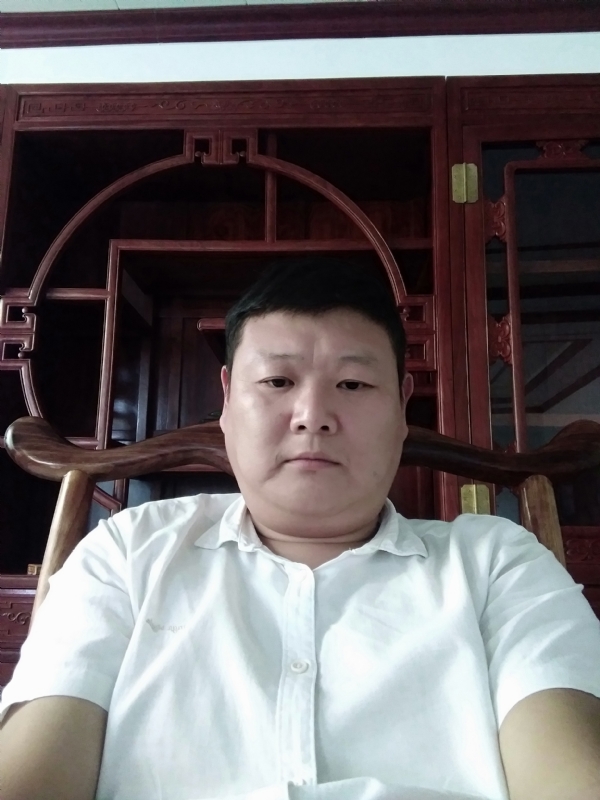 狼图腾的第一张照片--荆州相亲服务中心