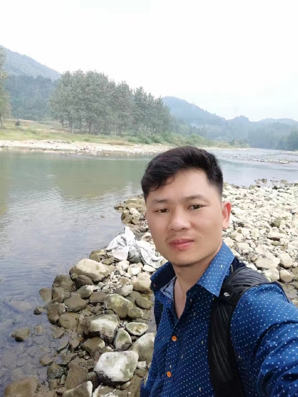 未来可期的第一张照片--荆州相亲服务中心