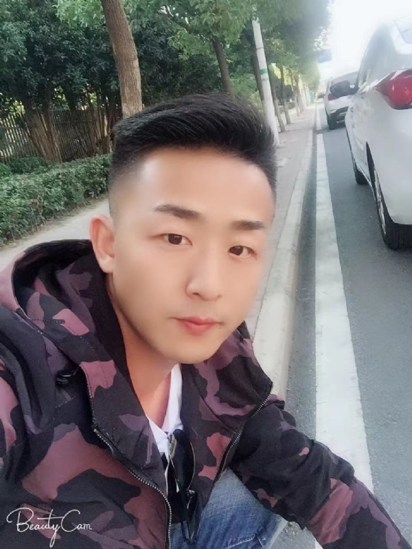 归心的第二张照片--荆州相亲服务中心