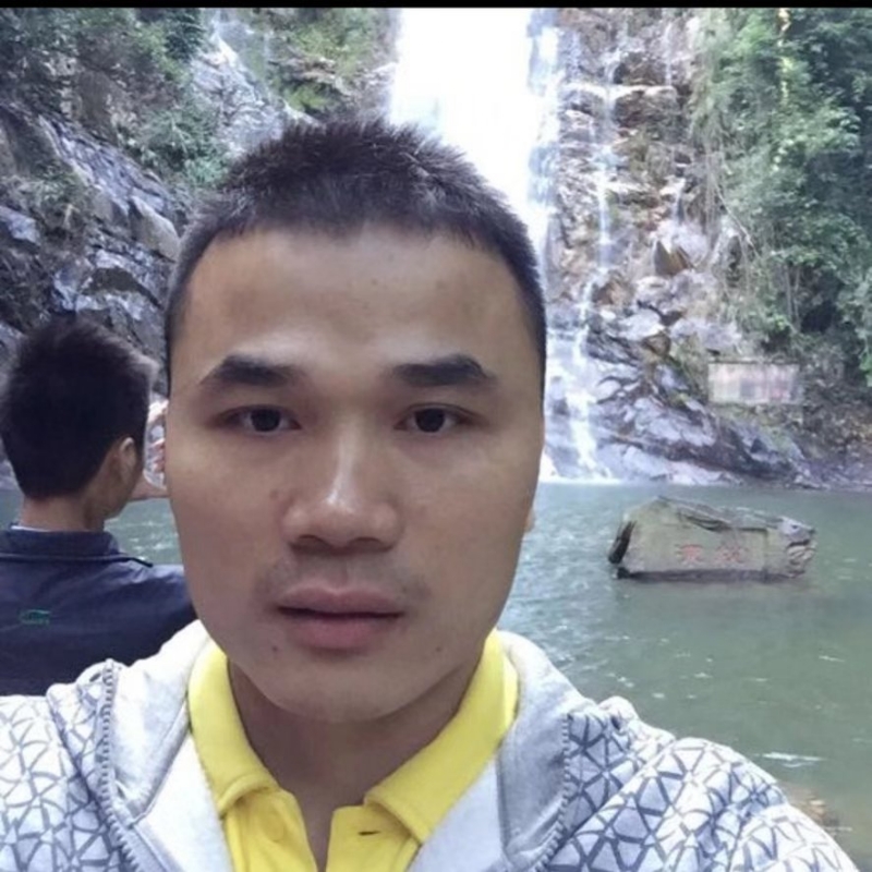 老梁的第一张照片--荆州相亲服务中心