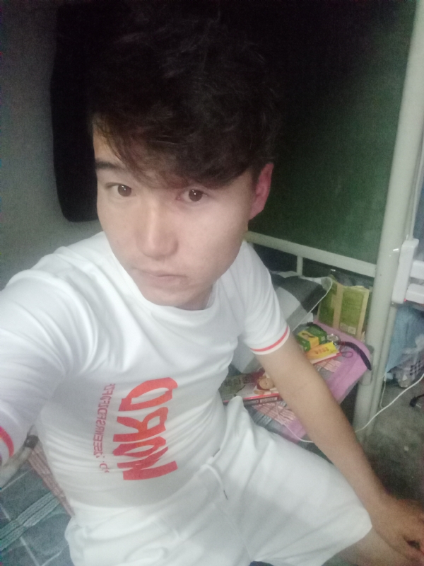 再回首的第一张照片--荆州相亲服务中心