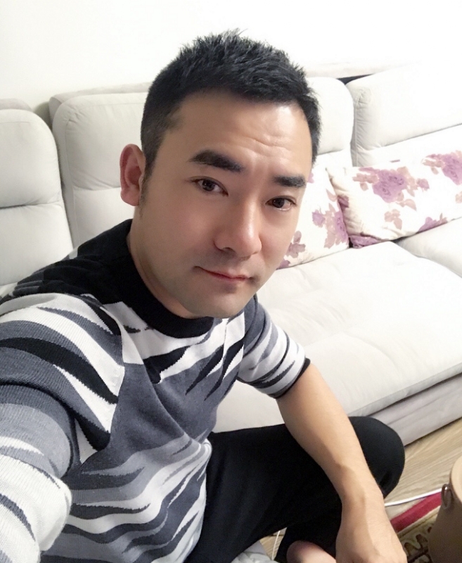 随风的第一张照片--荆州相亲服务中心