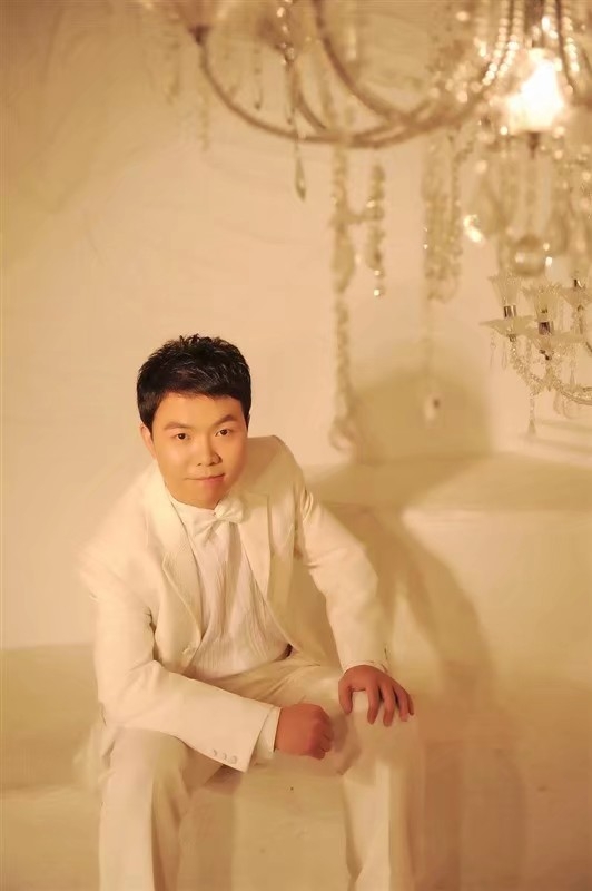 龙樱花的第一张照片--荆州相亲服务中心