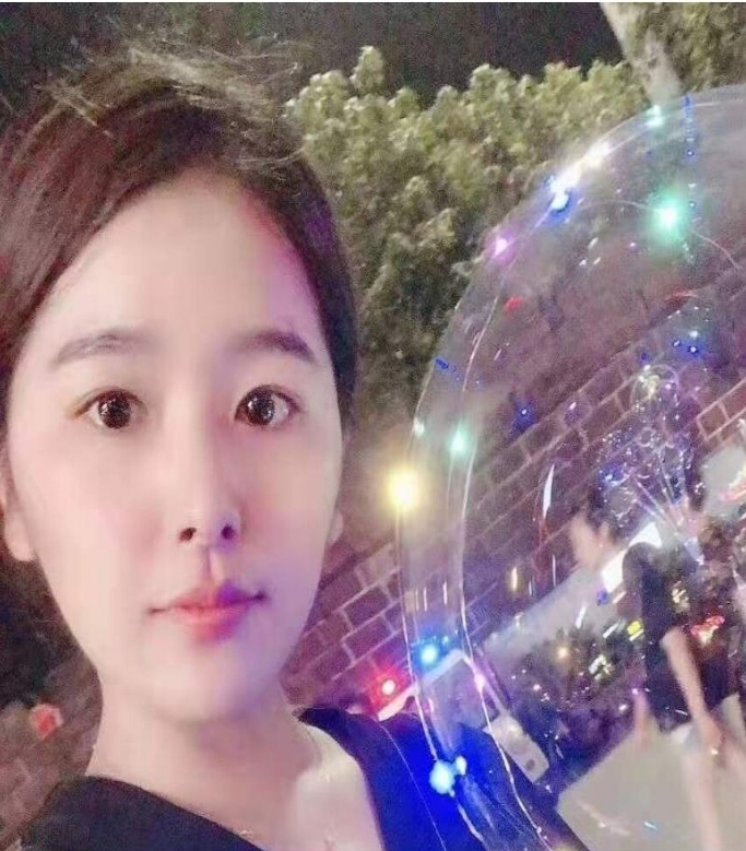 心碎小猪的第一张照片--荆州相亲服务中心