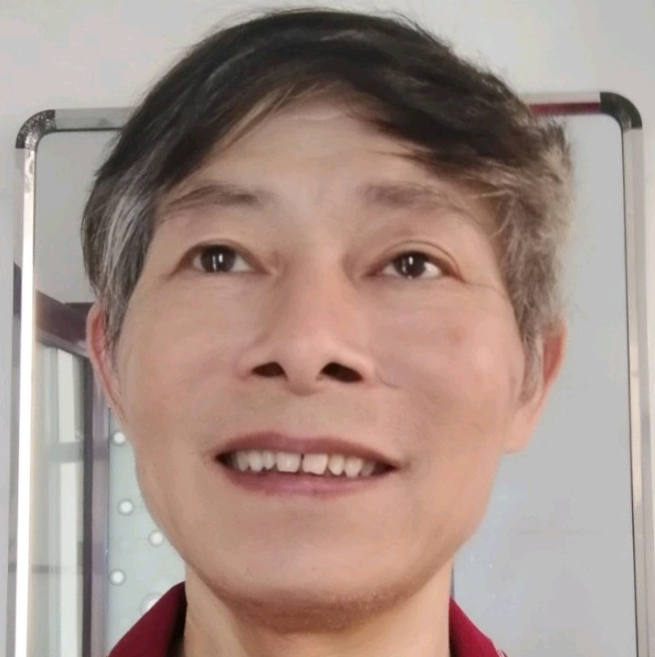 唐衡的第一张照片--荆州相亲服务中心