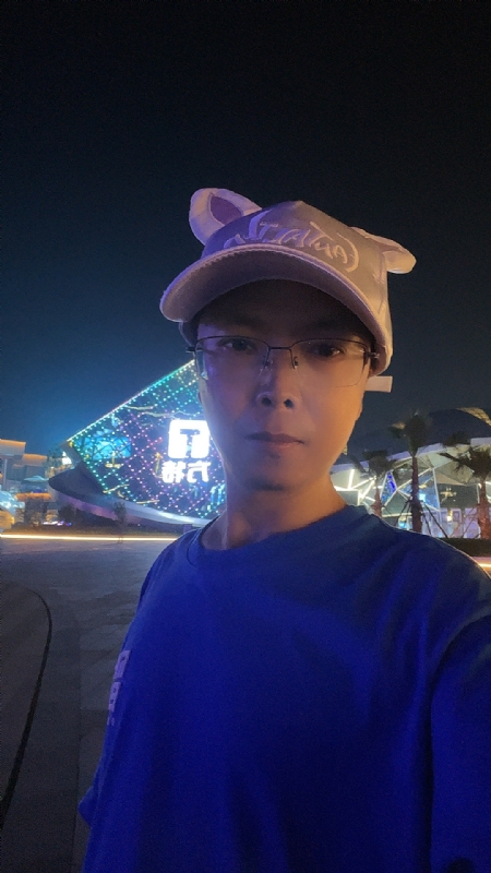 富贵使我们相遇的第二张照片--荆州相亲服务中心