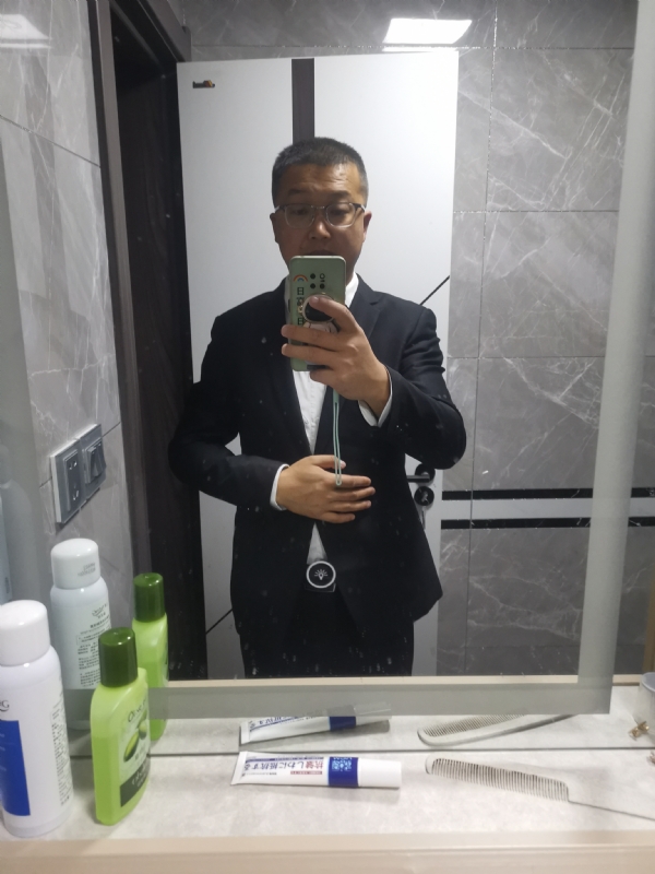 吊羊习习的第二张照片--荆州相亲服务中心