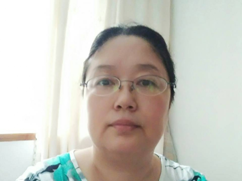 雨中漫步的第二张照片--荆州相亲服务中心