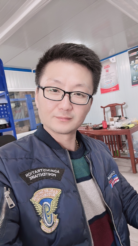 不离不弃的第一张照片--荆州相亲服务中心