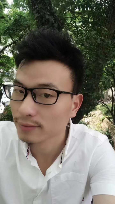 真心找女友的第一张照片--荆州相亲服务中心