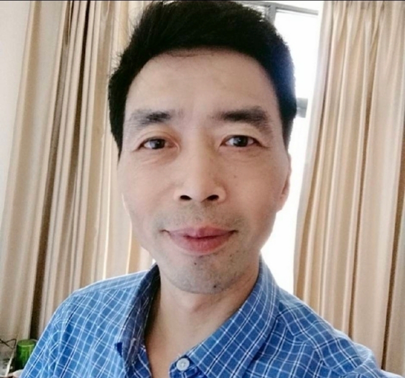零距离的第二张照片--荆州相亲服务中心