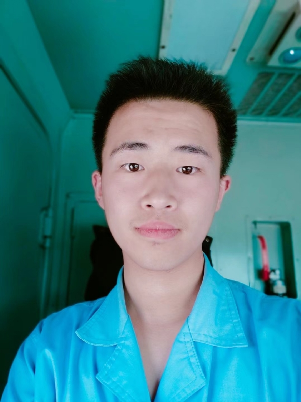 生而为人的第一张照片--荆州相亲服务中心