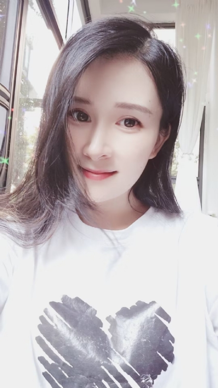 晨曦的第二张照片--荆州相亲服务中心