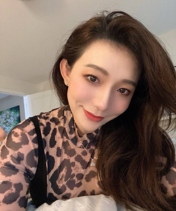 过去的第一张照片--荆州相亲服务中心