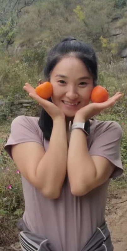 幼儿园园长的第一张照片--荆州相亲服务中心