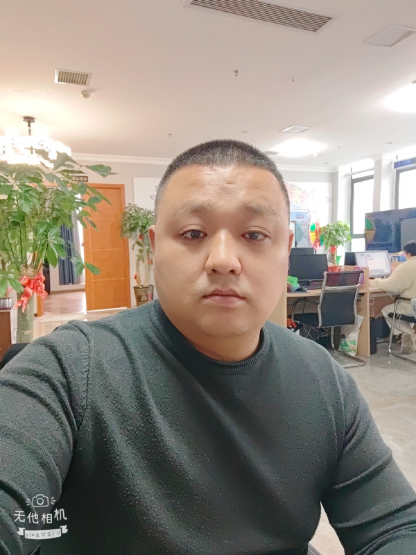 爱吃桃子的熊的第一张照片--荆州相亲服务中心