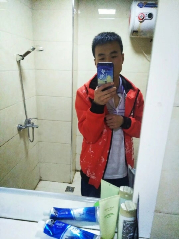 海之子的第一张照片--荆州相亲服务中心