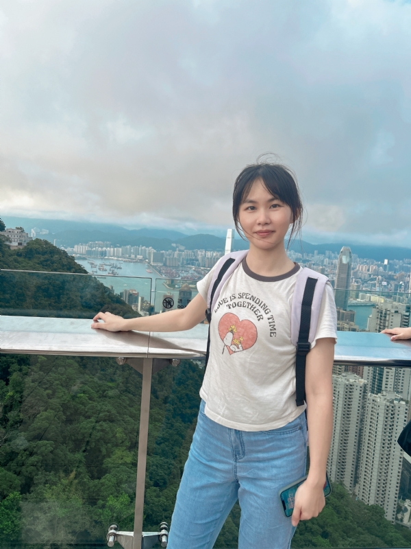 文青的第二张照片--荆州相亲服务中心