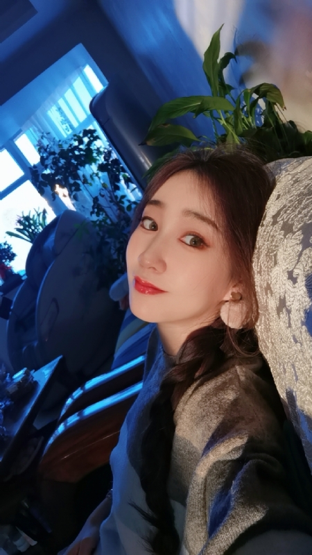 帕金森的猫的第一张照片--荆州相亲服务中心