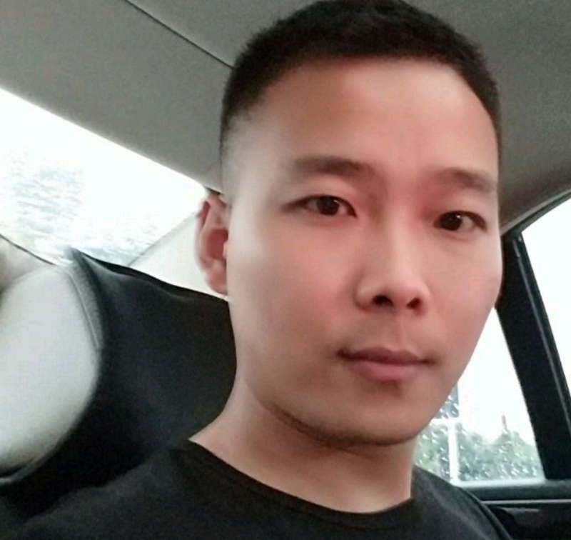 李先生的第二张照片--荆州相亲服务中心