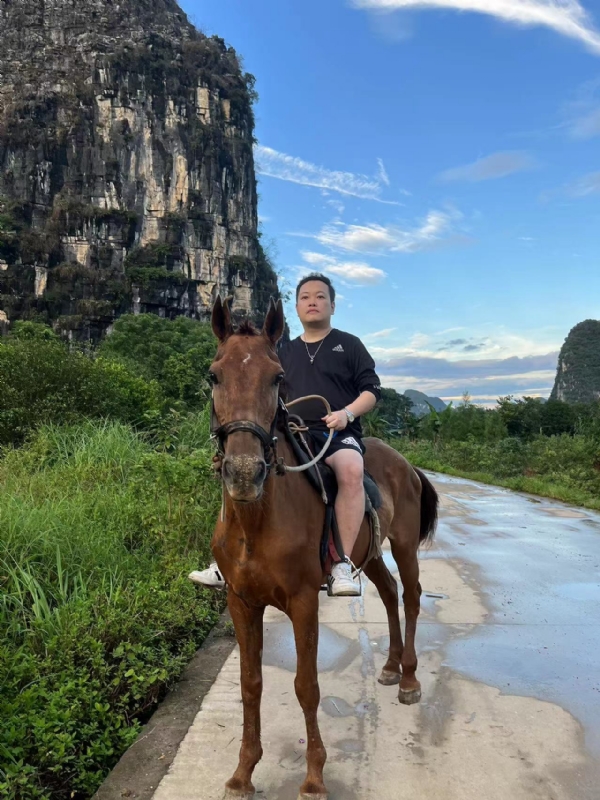 千度D雄的第七张照片--荆州相亲服务中心
