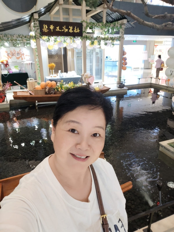 丁姐爱生活的第三张照片--荆州相亲服务中心