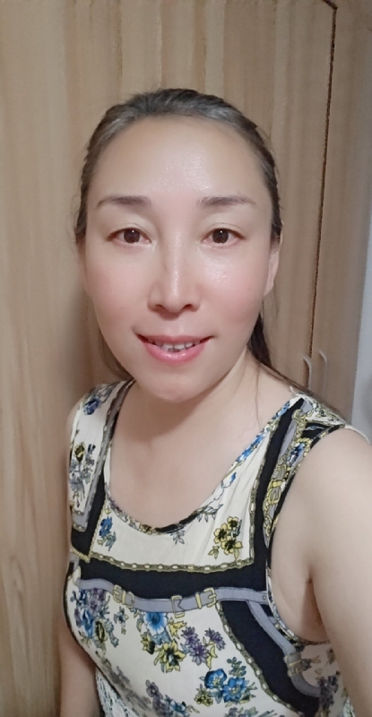 晓琴的第二张照片--荆州相亲服务中心