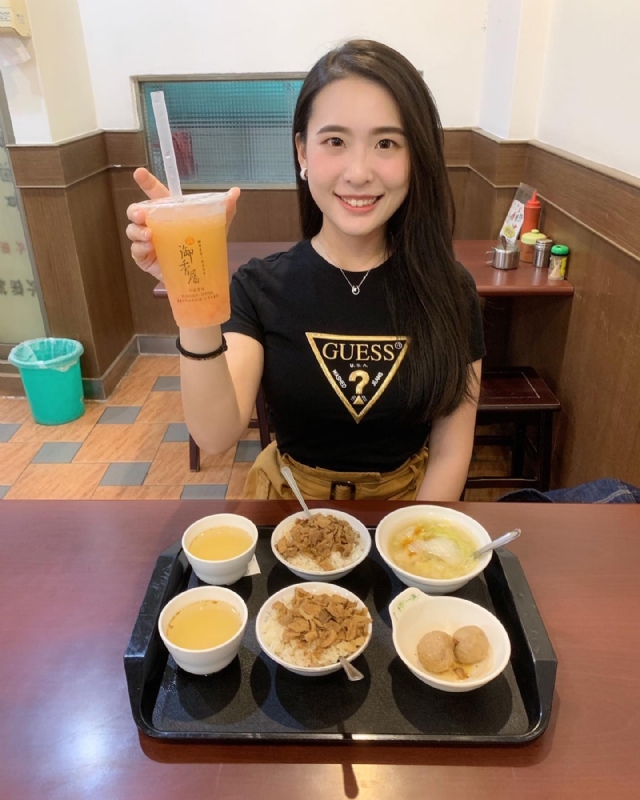 涵涵的第一张照片--荆州相亲服务中心