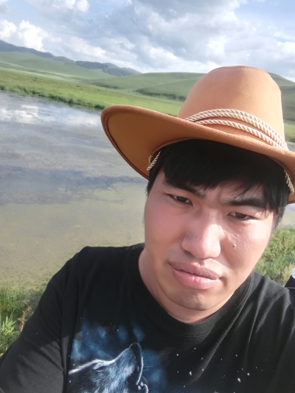 LOVE的誓言的第二张照片--荆州相亲服务中心
