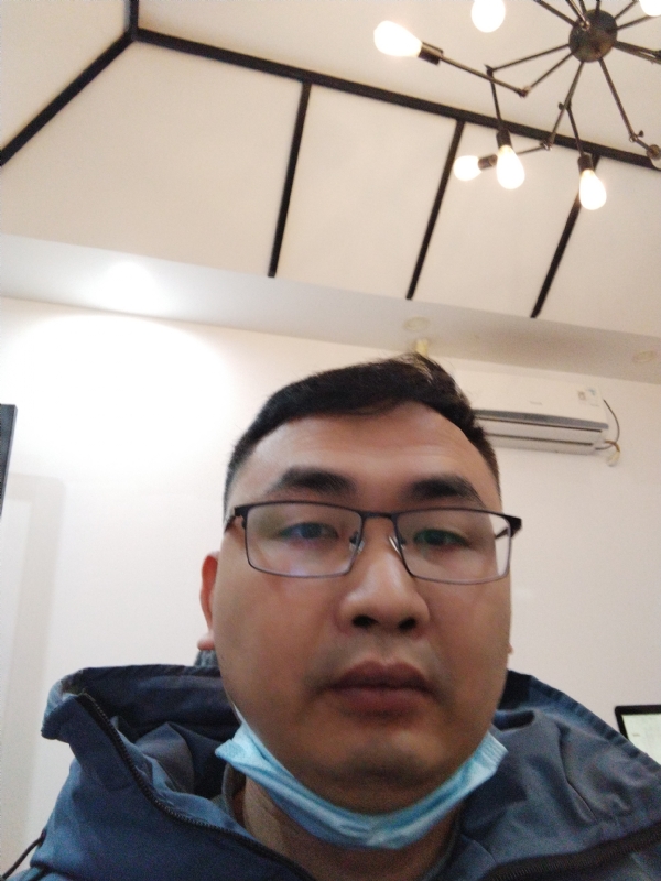 右手年华的第三张照片--荆州相亲服务中心