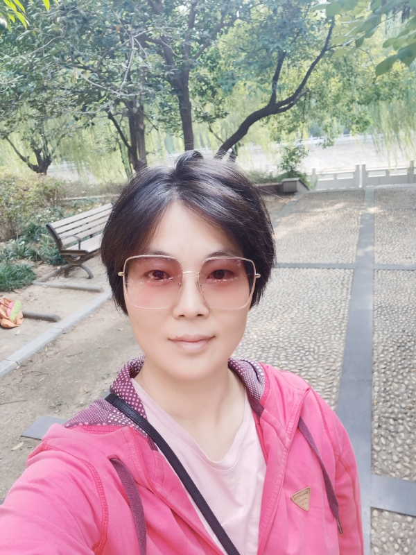 xuanwei的第一张照片--荆州相亲服务中心