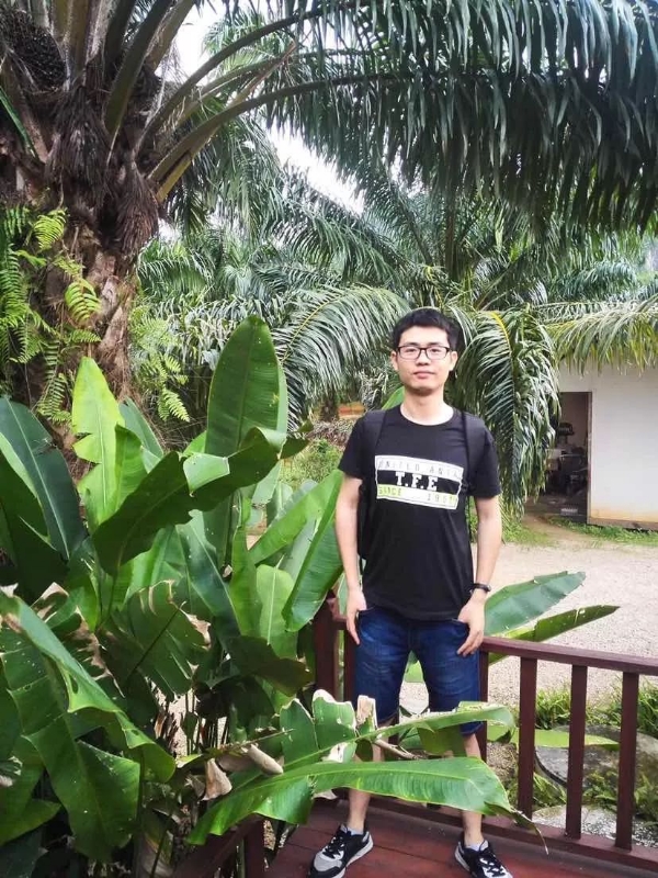 不走心的第一张照片--荆州相亲服务中心