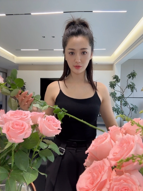 喜糖的第一张照片--荆州相亲服务中心
