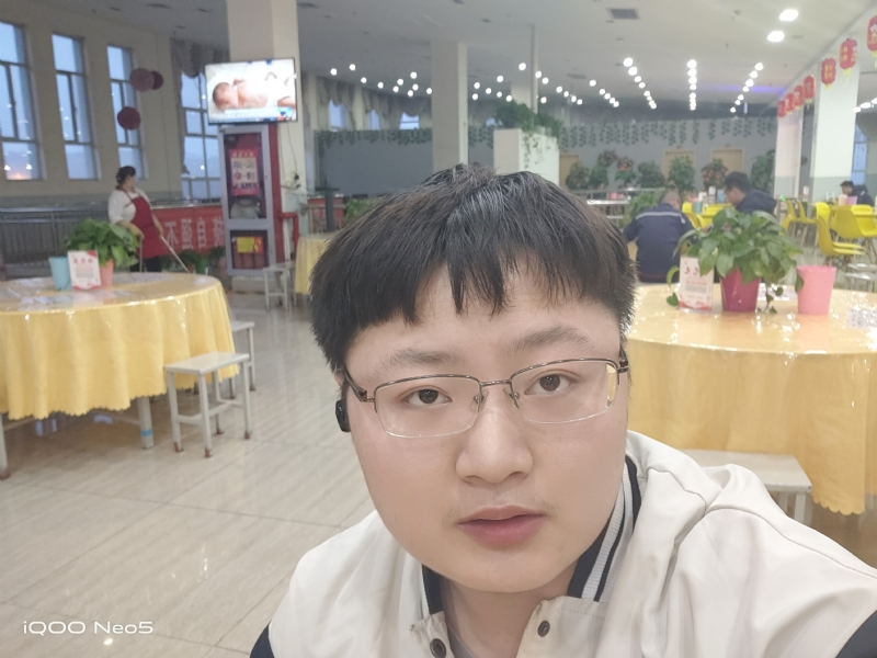 跳楼机的第一张照片--荆州相亲服务中心