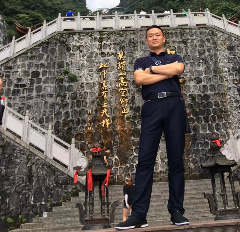 峰戈的第一张照片--荆州相亲服务中心