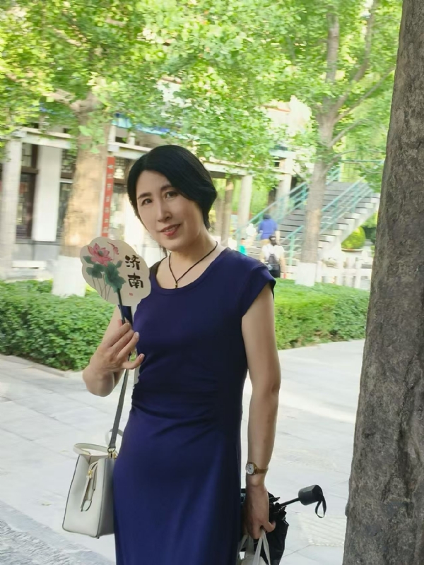 幸运满格的第一张照片--荆州相亲服务中心