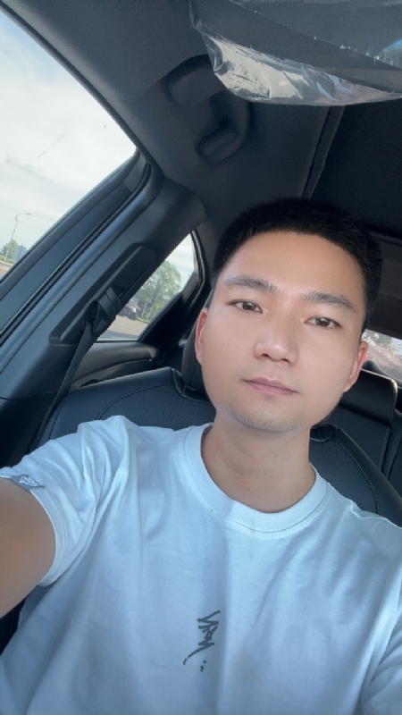 小江的第五张照片--荆州相亲服务中心