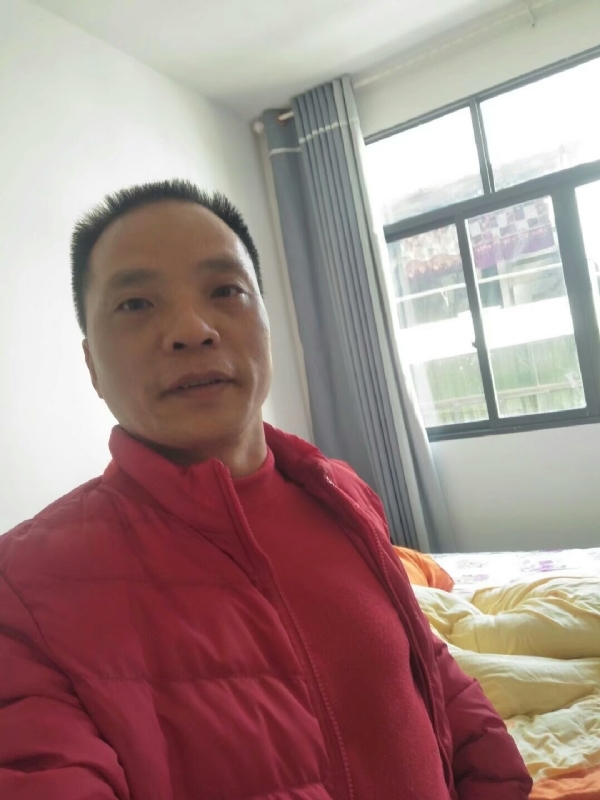 真诚征婚的第一张照片--荆州相亲服务中心