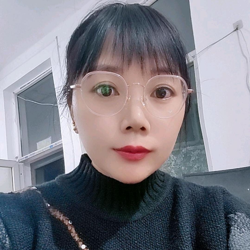 贺茂芳的第一张照片--荆州相亲服务中心