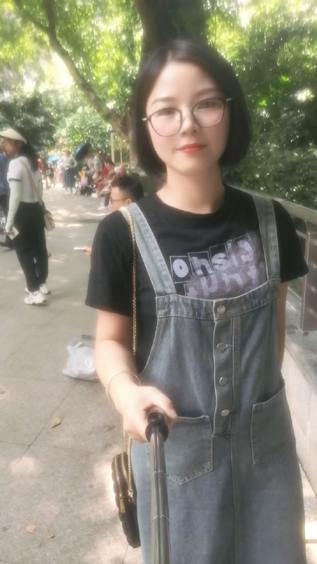 如燕的第二张照片--荆州相亲服务中心